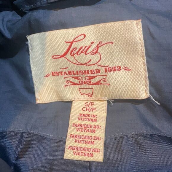 Levi insulated jacket - Picture 9 of 10